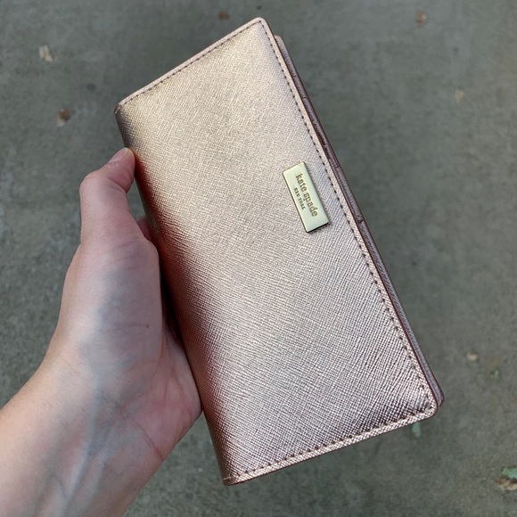 kate spade Handbags - NWT Kate Spade Laurel Way Stacy Wallet